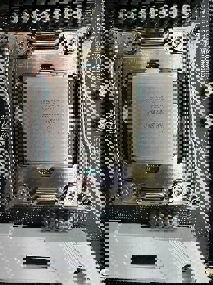 ASUS Prime X299-Deluxe Motherboard with Intel i7-7800X CPU