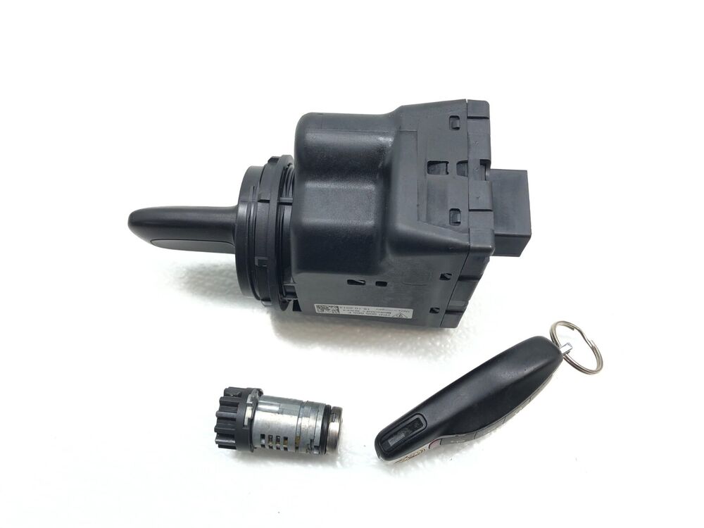 2010-2016 Porsche Panamera 4 ECU ECM Ignition Switch with Key - OEM