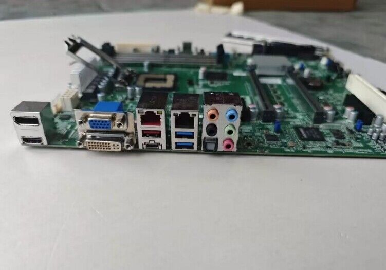 Supermicro X11SCA-F Workstation with 8th/9th Gen Intel CPU Support