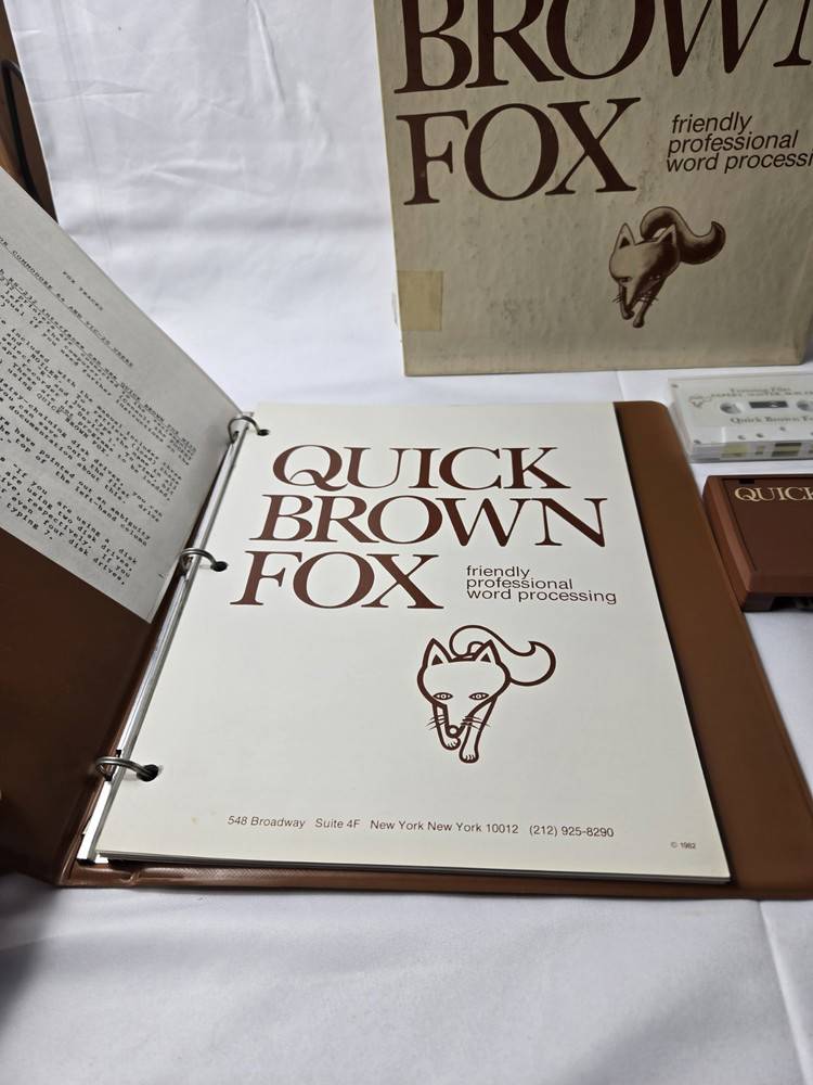 Commodore VIC-20 Quick Brown Fox Complete Set - Excellent Condition