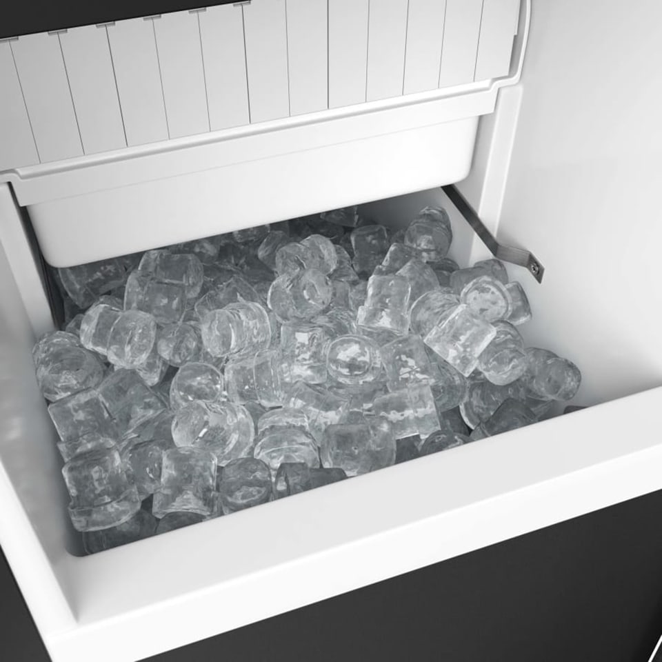Avallon AIMG151PSSIRH 15" Wide 26 Lbs. Capacity Stainless Steel Ice Maker