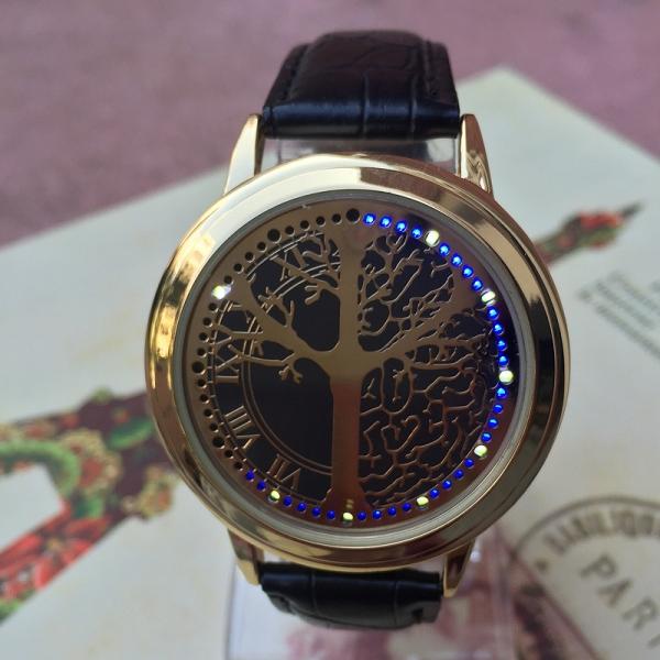Creative Personality Minimalist Tree Of Life Pattern Touch Screen Waterproof LED Watch Smart Electronic Quartz Watch Golden & Black