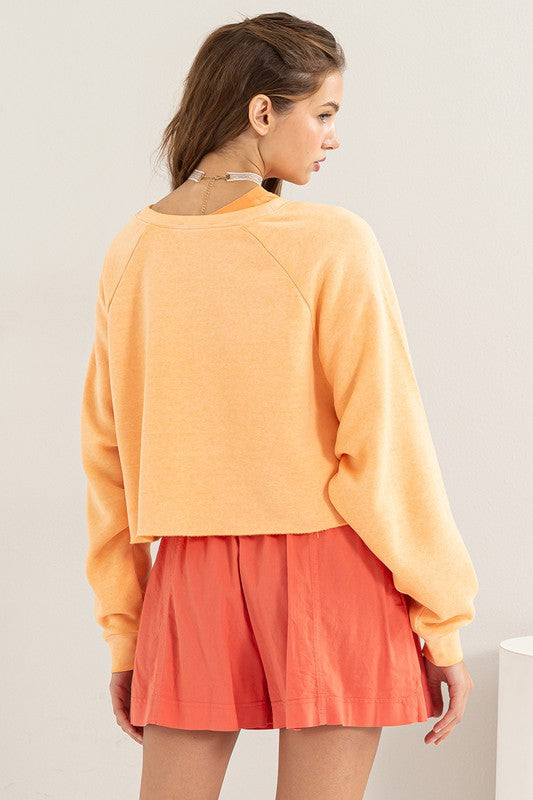 Laid Back Crop Sweatshirt - Casual Comfort with Modern Edge