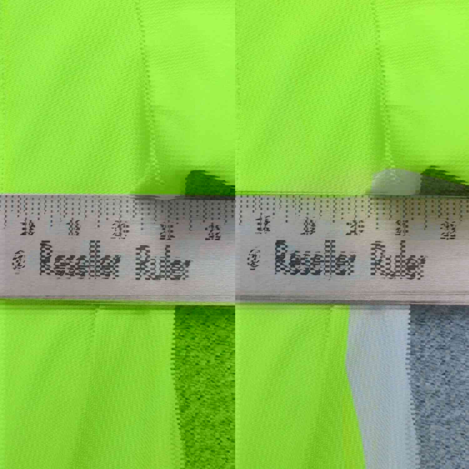 Genuine Dickies Men's Large Yellow Crew Neck Short Sleeve Sports Logo T-Shirt