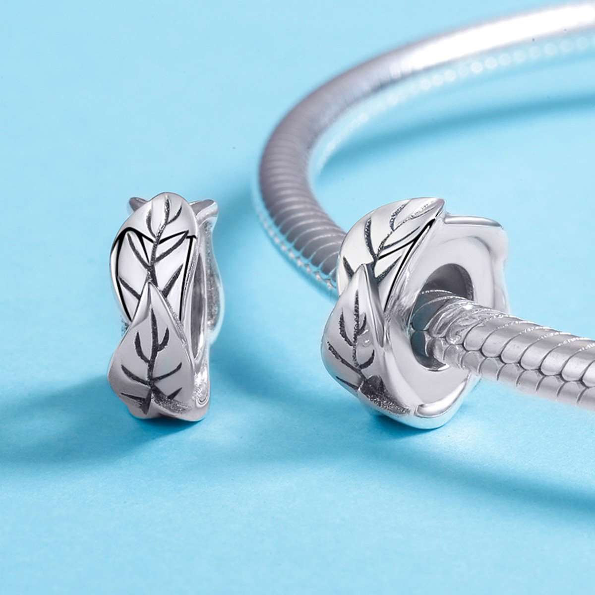 Sterling 925 Silver Leaf Circle Bead Pendant for Pandora & European Charm Bracelets