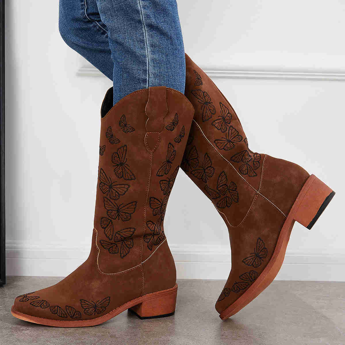 Wide Calf Embroidered Western Boots Low Heel Knee High Riding Boots