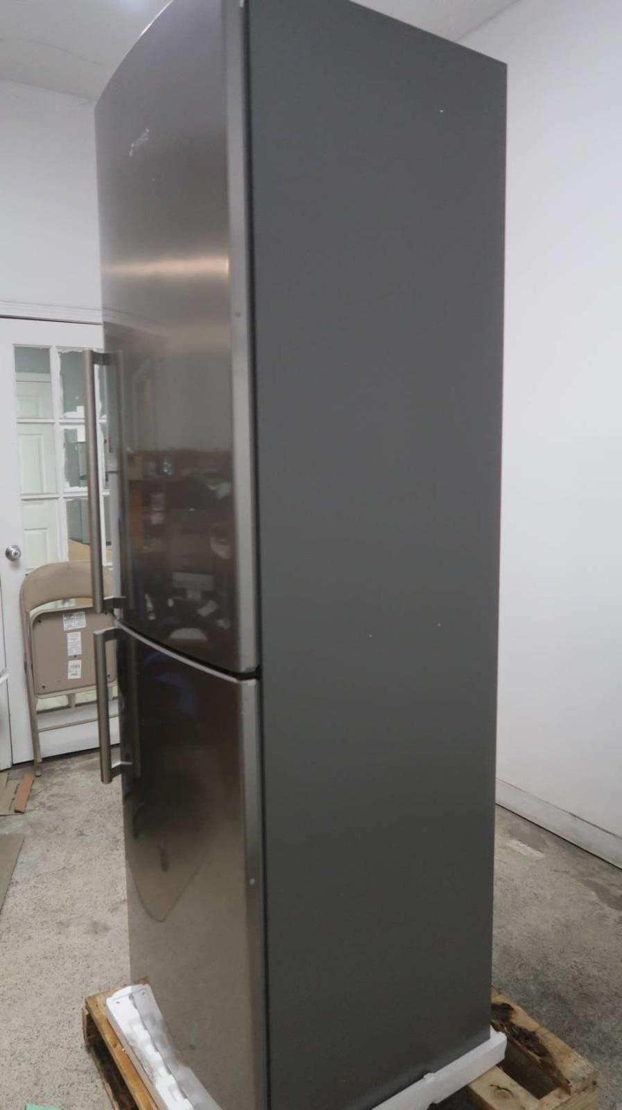 Bosch 800 Series 24 Inch Bottom Freezer Refrigerator with Ice Maker