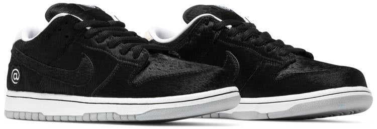 Nike SB Dunk Low Medicom Toy 2020 BE@RBRICK Collaboration CZ5127-001