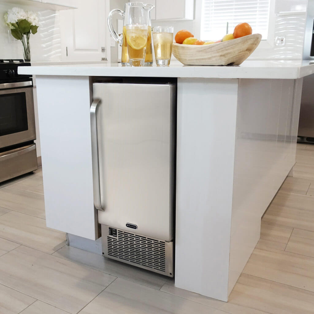 Whynter Built-In/Freestanding Ice Maker - 50lb Capacity Clear Ice Cube