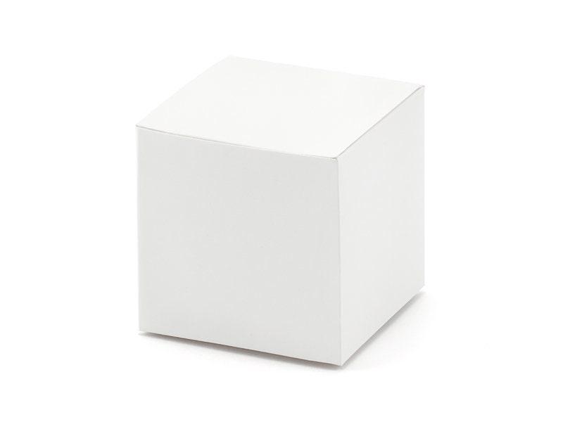 50 White Heart Wedding Favor Boxes for DIY Candy & Cake Gifts