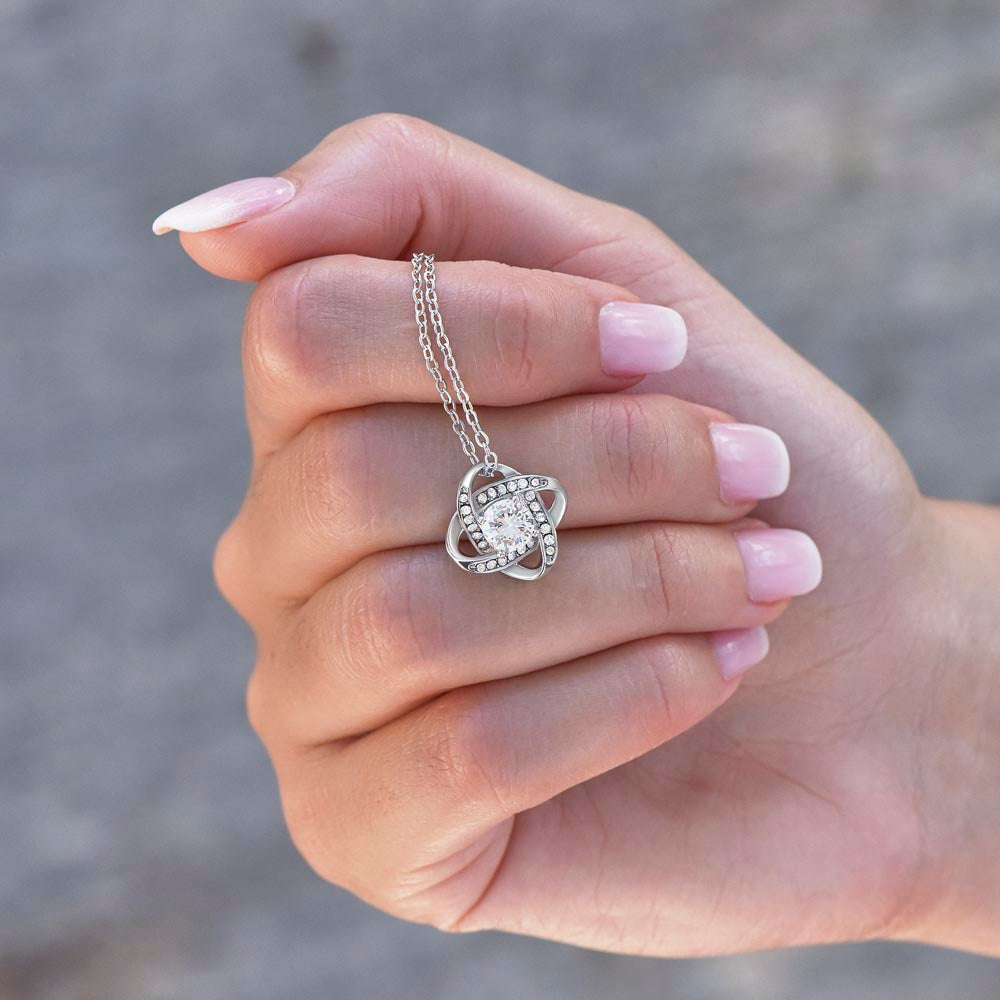 To My Wife Necklace - Romantic Gift for Wife - Christmas, Birthday, Anniversary, Valentines Day