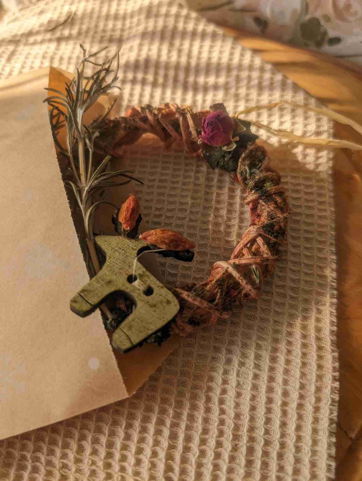 Christmas Wreath | Rabbit Treat and Chew Toy