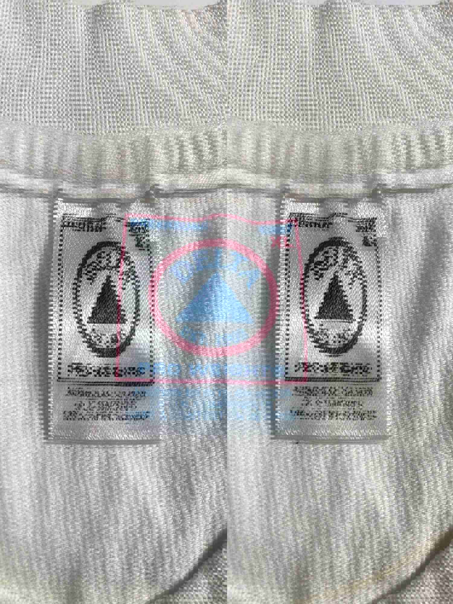 Vintage WILL FISH 4 FOOD XL White Cotton T-Shirt