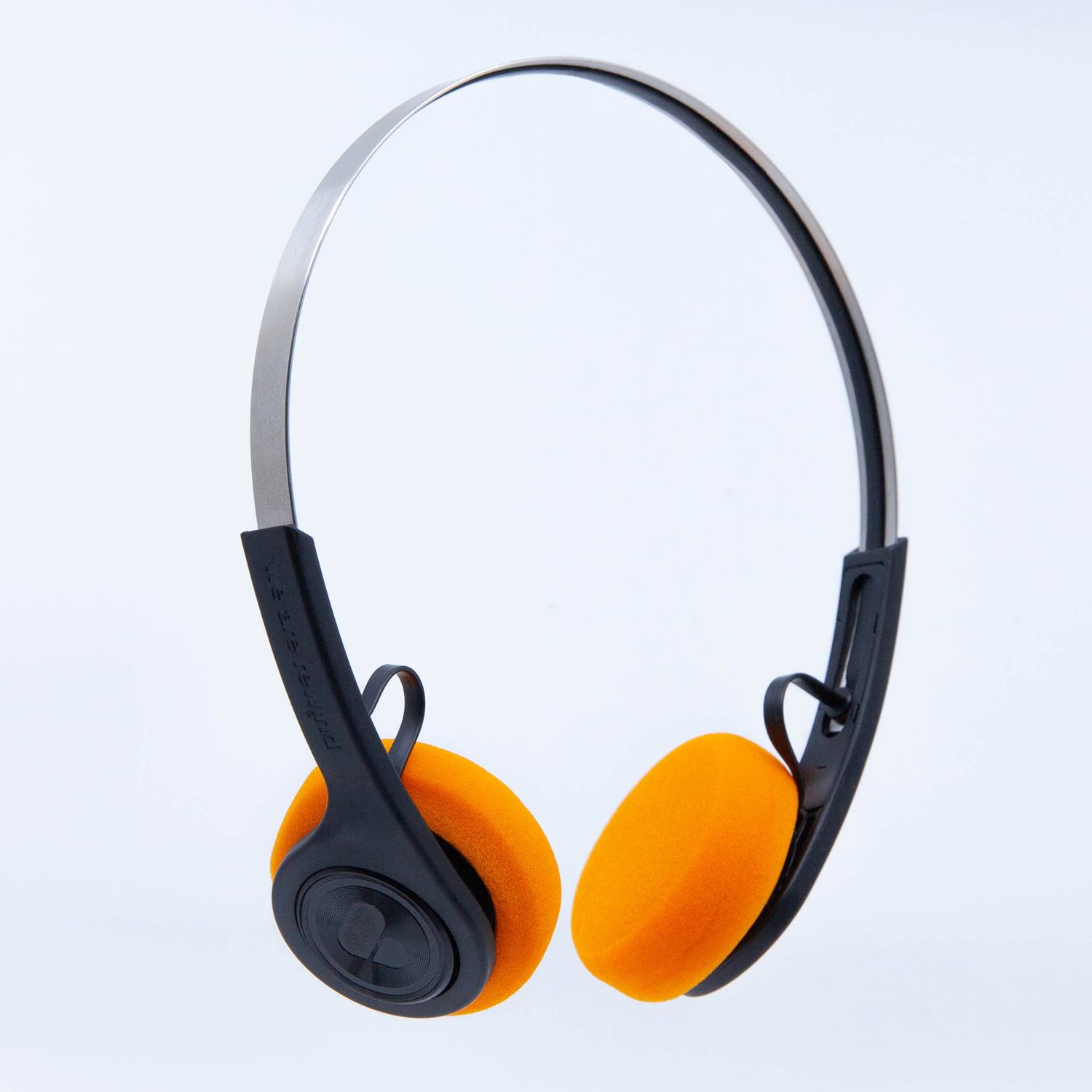 Retro EQ-001 Wireless Headphones with Interchangeable Ear Cushions