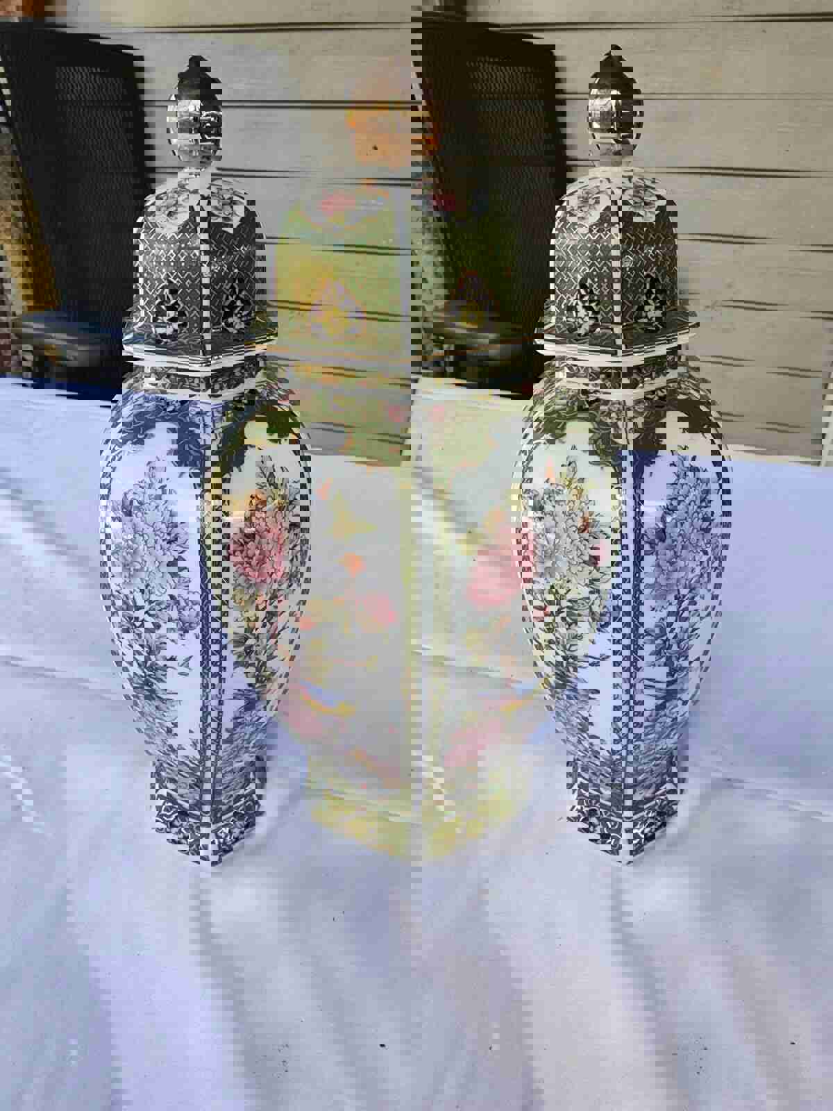 Vintage Japanese Famille Verte Green & Gold Birds Flowers Ginger Jar