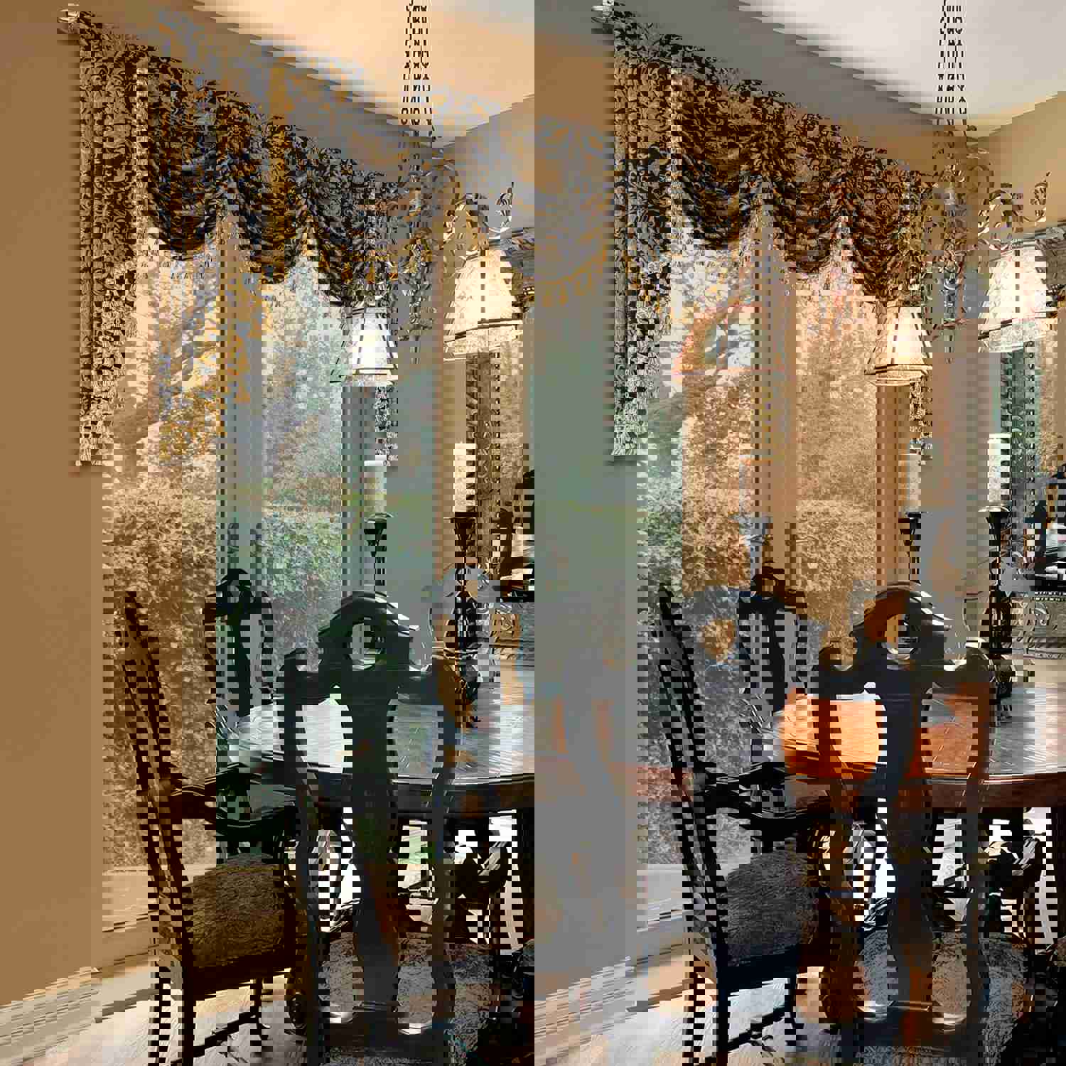 Black Florence Swag Valance with Classic Damask Pattern