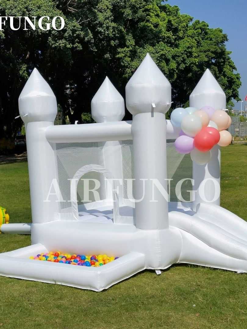 Used Soft Play Inflatable White Bounce House With Slide and Ball Pit