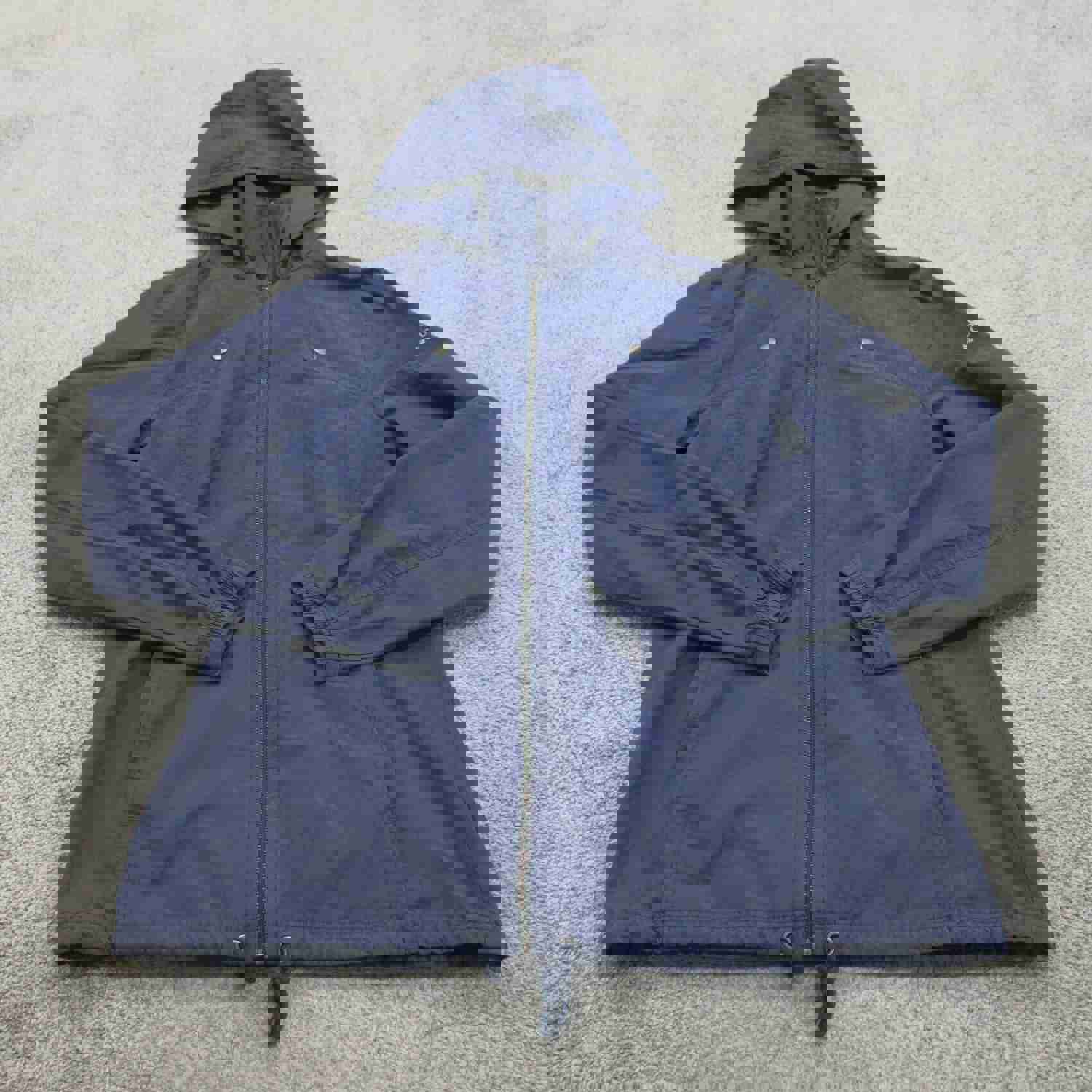 Columbia Women's Lightweight Blue Parka Zip Hooded Coat - Large