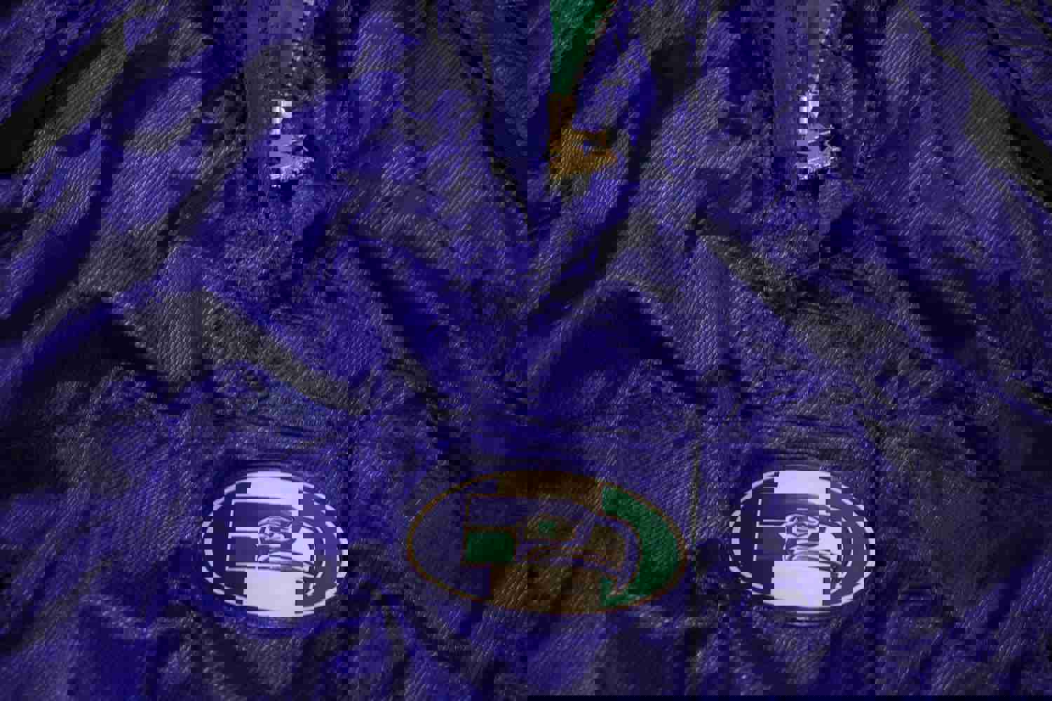 Seattle Seahawks 90s Vintage Starter Puffer Hoodie Jacket - XL