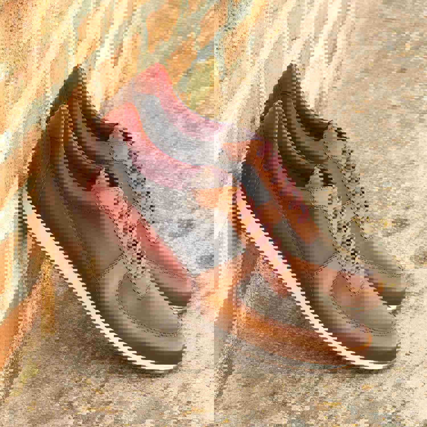 DapperFam Cesare Mens Italian Leather Trainer in Cognac, Med Brown, Navy, Red