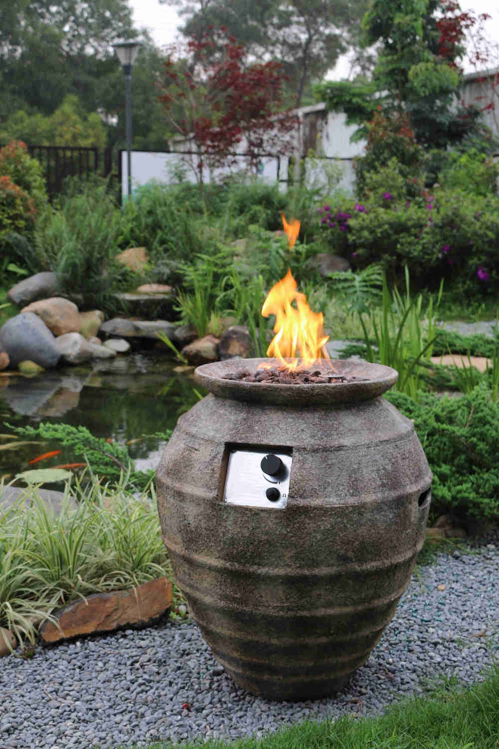 Pompeii Outdoor Tube Fire Pit Table - Liquid Propane