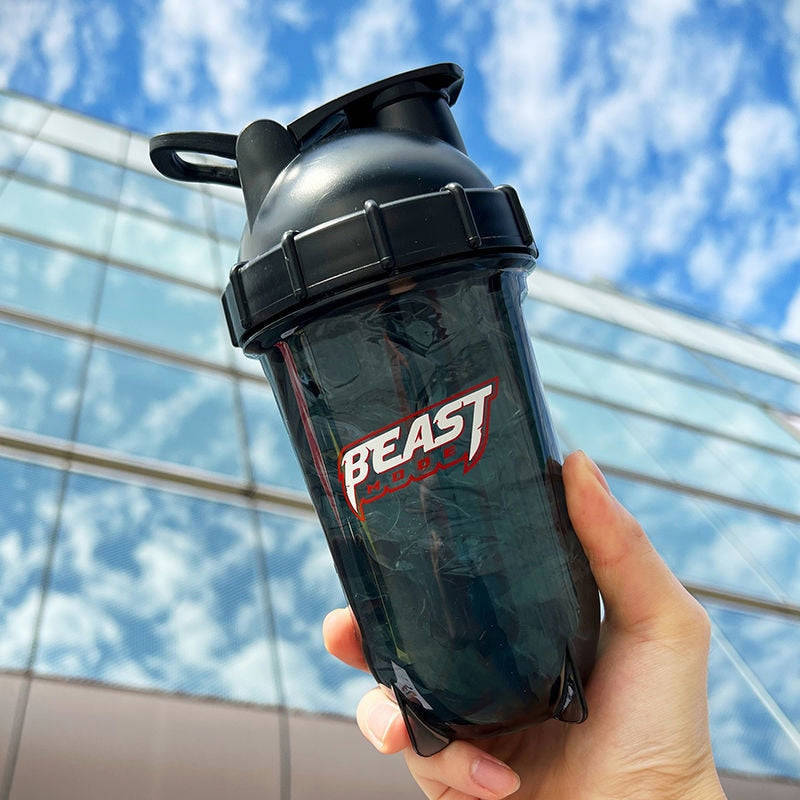 2022 New Fitness Protein Shaker Water Bottle - Ultimate Sports Cup for Workouts