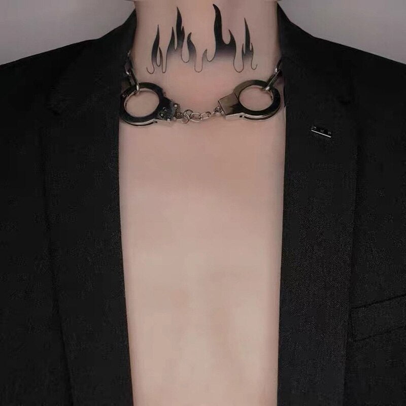 Vintage Handcuffs Metal Choker Necklace for Women and Men - Geometric Hip Hop Punk Style