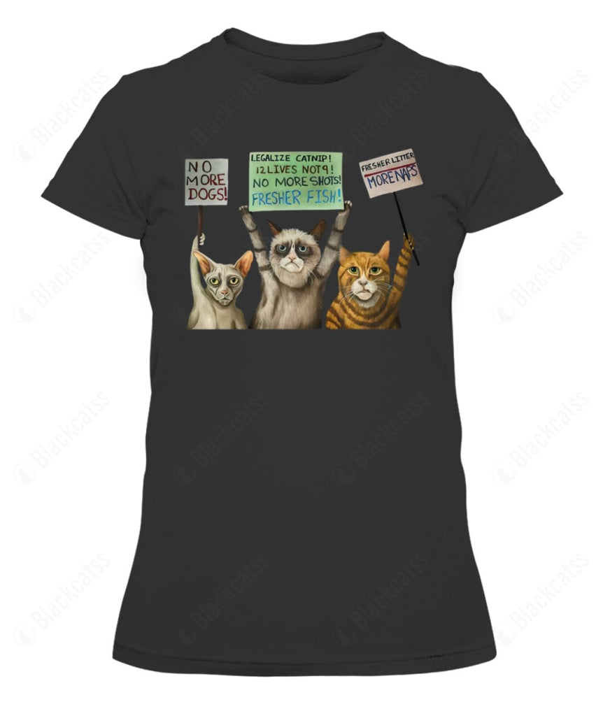 Cats On Strike Graphic Apparel - Unisex Classic Fit T-Shirt