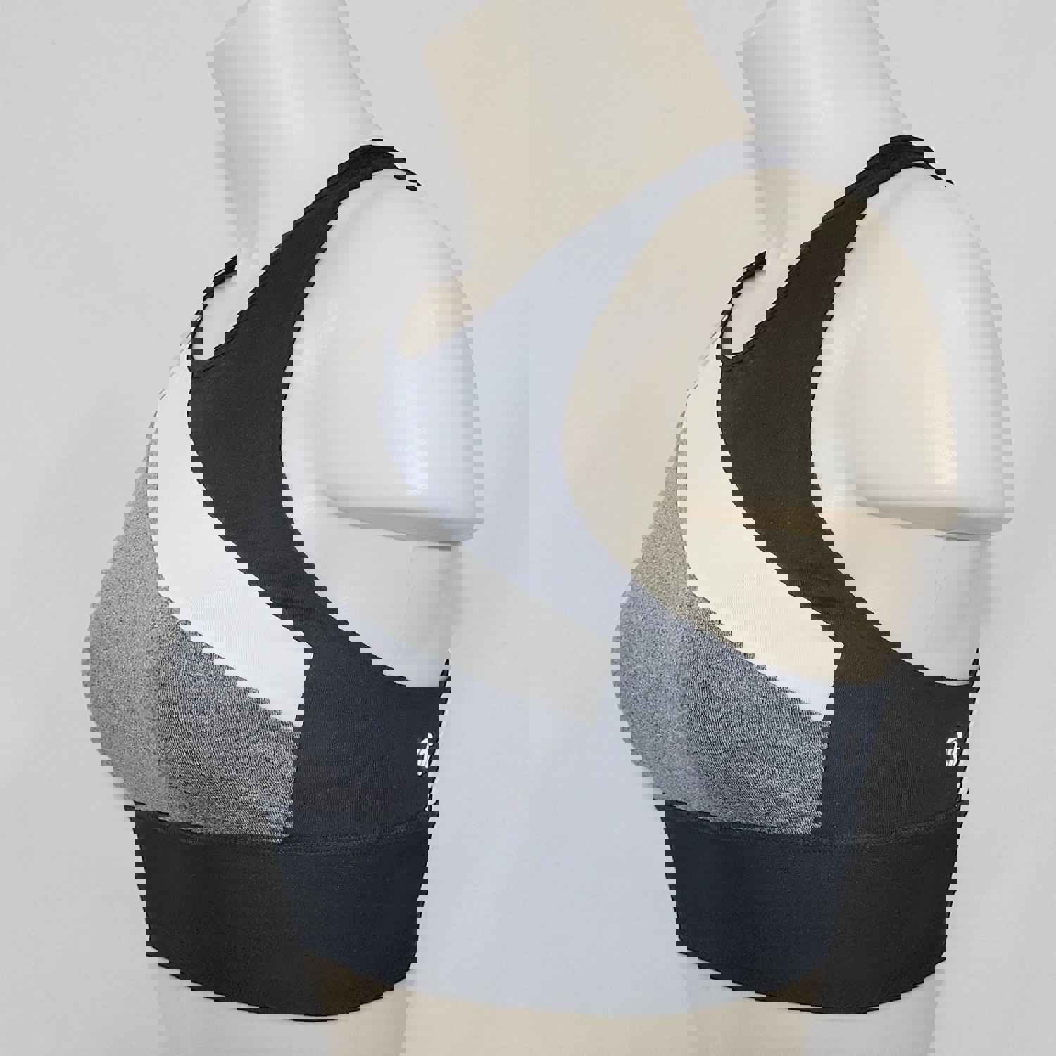 Champion C9 N9683 Asymmetrical Longline Wire-Free Sports Bra - XS (Gray/White)