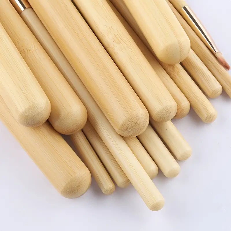 18pcs Beauty Professional Makeup Brushes Set - Foundation, Powder, Blending, Concealer, Eye Shadows & Blush