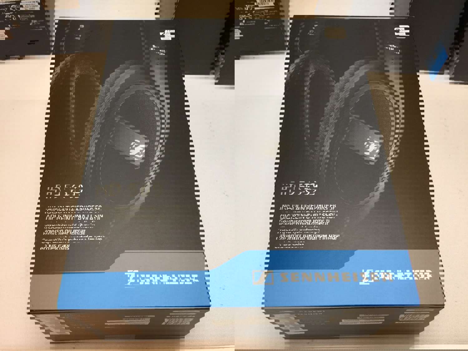 Sennheiser HD 569 Closed Back Headphones with 1-Button Remote Mic