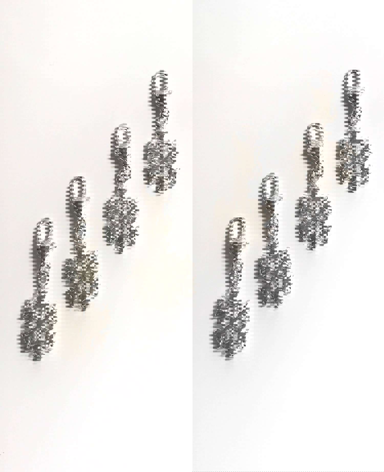 Silver Plated Snow Flake Christmas Clip On Charm for DIY Jewelry Making
