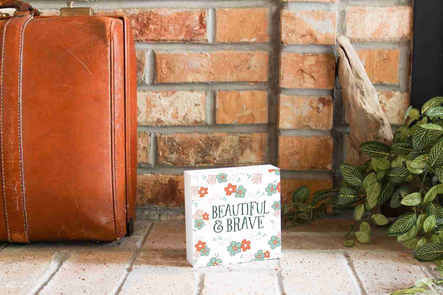 Faith-Based Wood Block Desk Sign - Perfect Gift for Girls & Dorm Decor