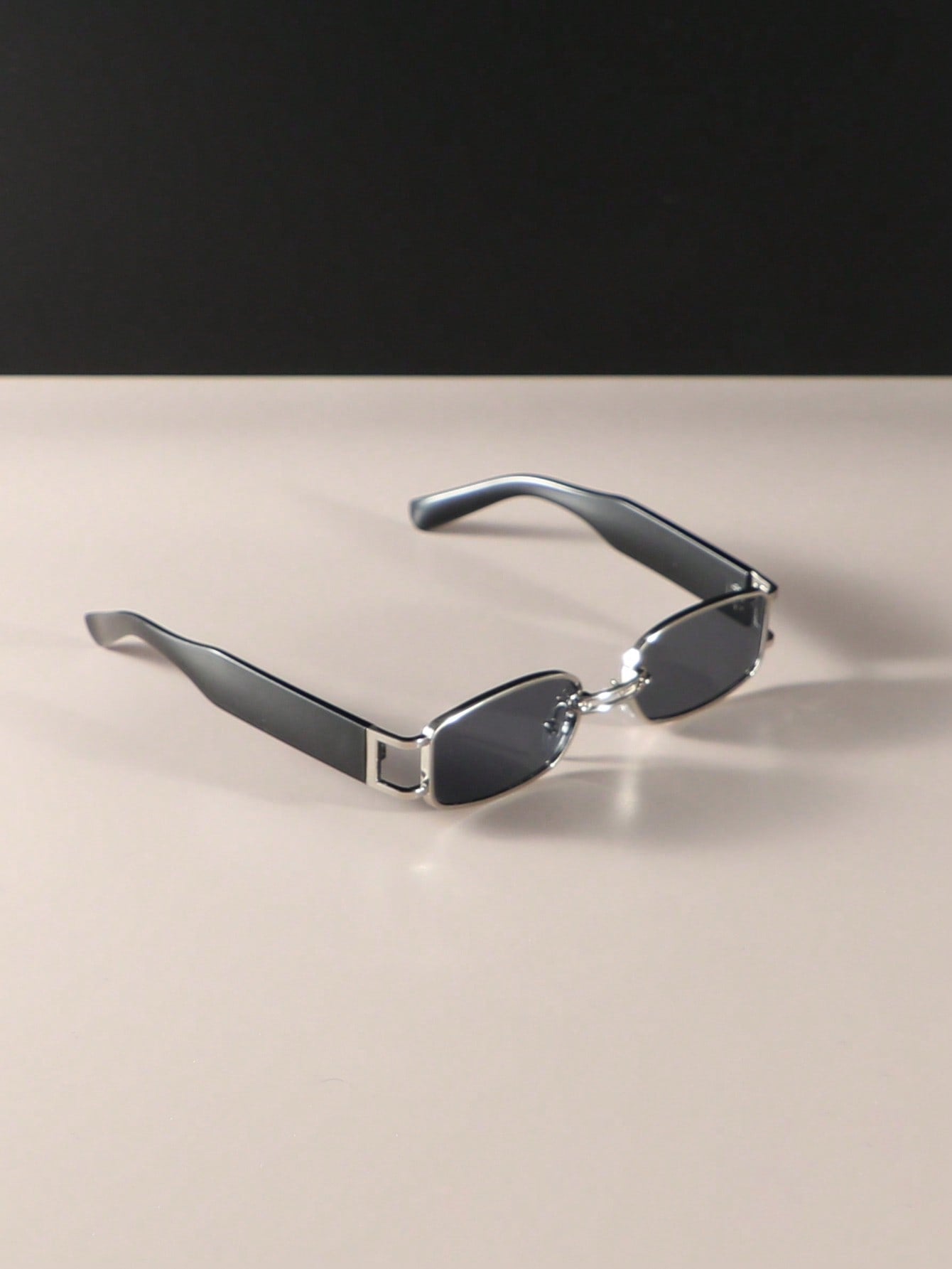 1pc/4pcs Men's Funky Narrow Square & Oval Sunglasses - Punk Style for Outdoor Activities, Touring, Festivals