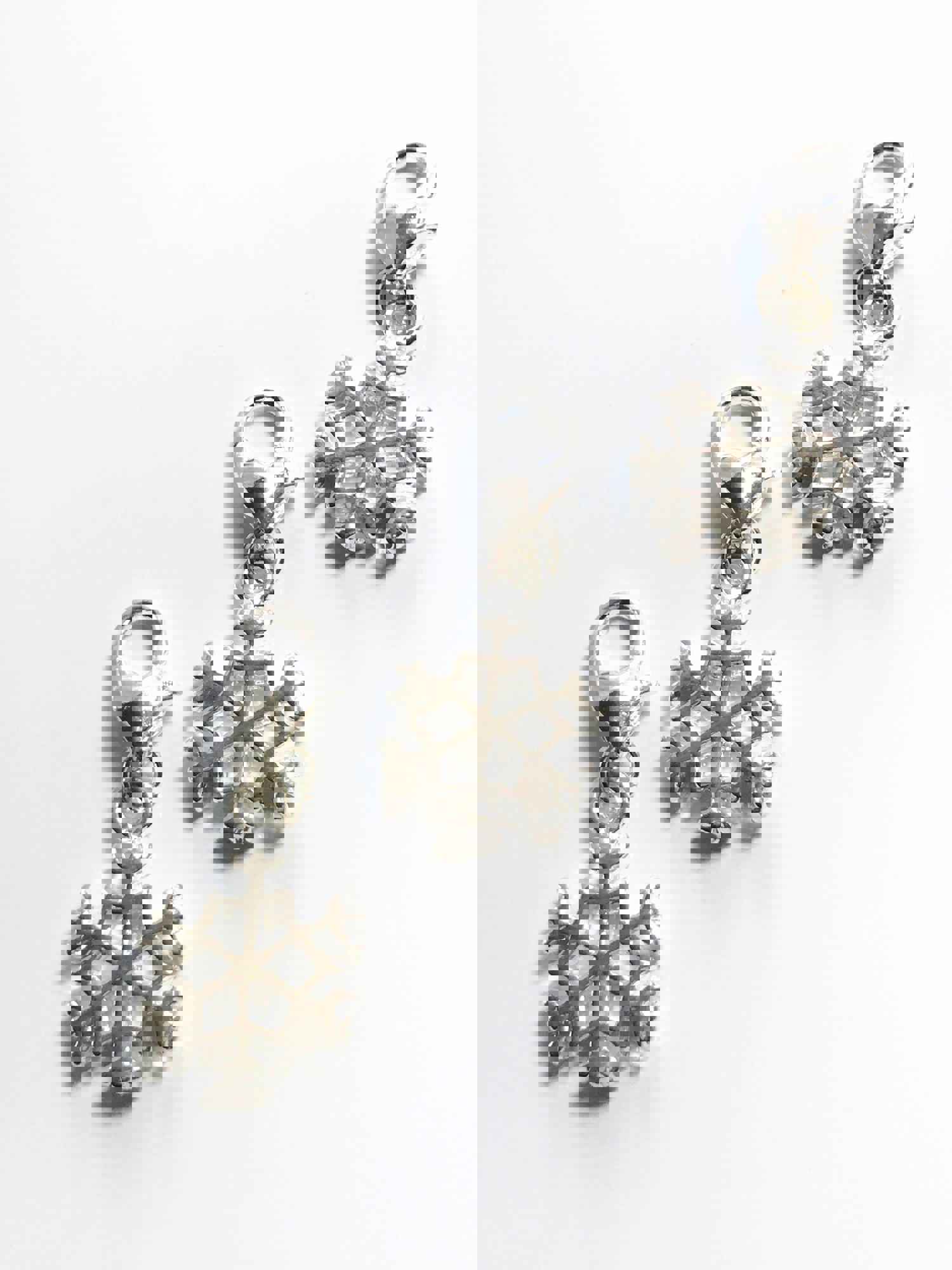 Silver Plated Snow Flake Christmas Clip On Charm for DIY Jewelry Making
