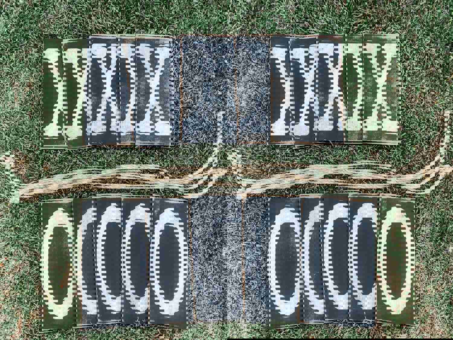 Yard Tic-Tac-Toe Game - Fun Outdoor & Indoor Activity for All Ages