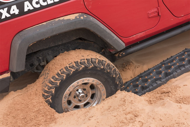 ARB Tred Pro Black/Black Black Board/Black Nodules - Advanced Off-Road Recovery Device