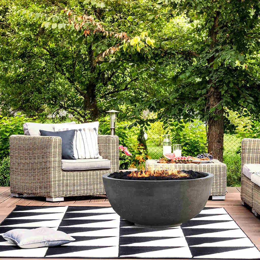 Moderno 1 Fire Bowl - Outdoor Gas Fire Pit with Lava Rocks