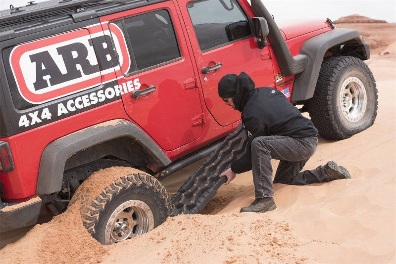 ARB Tred Pro Black/Black Black Board/Black Nodules - Advanced Off-Road Recovery Device