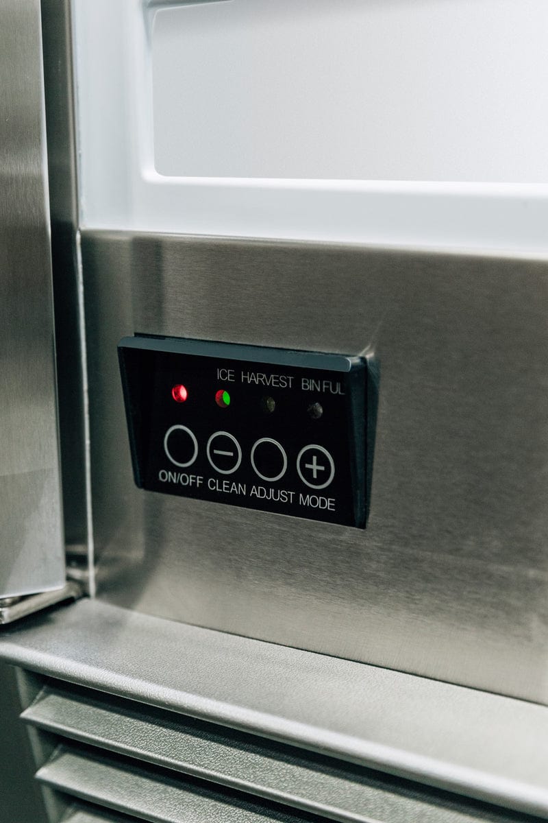 Summerset Built-in Kitchen Island 15 Ice Maker - 304 Stainless Steel
