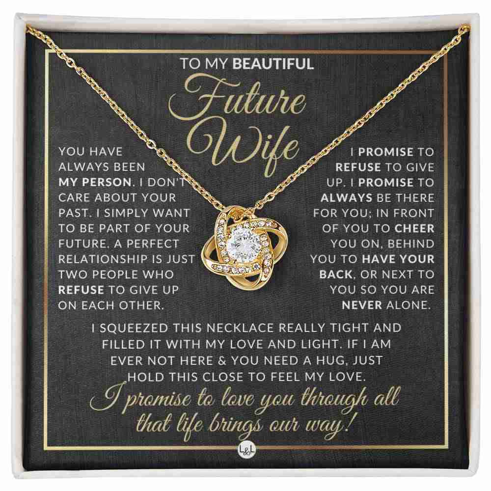 Romantic Pendant Necklace for Fiancée - Perfect Christmas, Valentine's Day, or Anniversary Gift