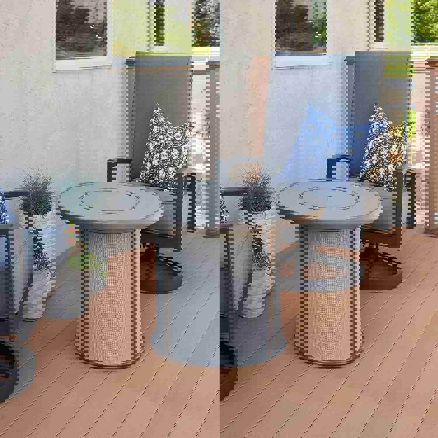 Stonefire Round Gas Fire Pit Table