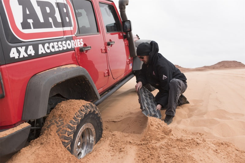 ARB Tred Pro Black/Black Black Board/Black Nodules - Advanced Off-Road Recovery Device
