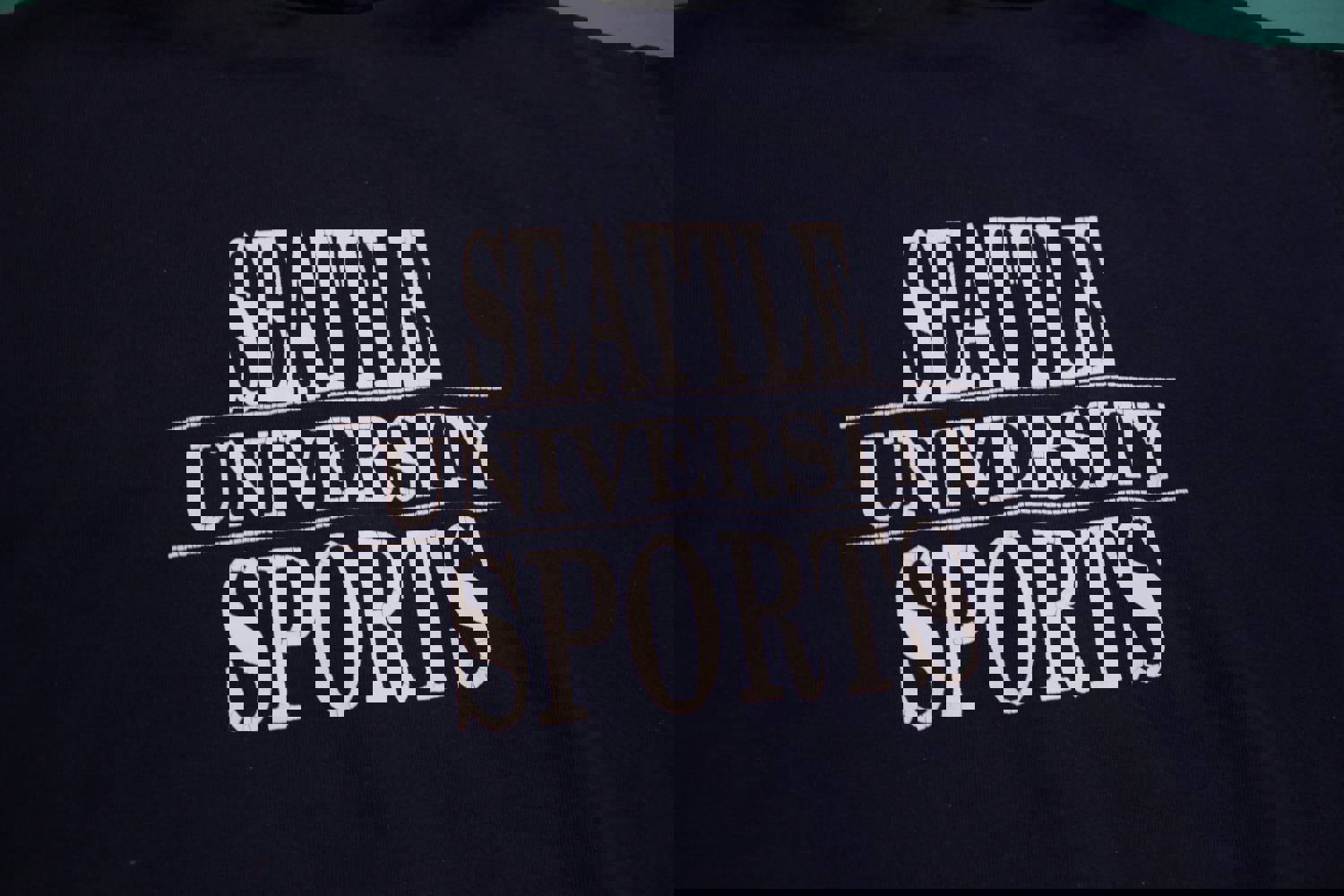 Seattle University Sports Vintage 90s Russell Hoodie Sweatshirt