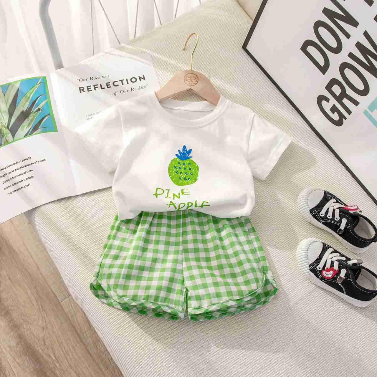 Baby Girl Fruit Print Top with Plaid Shorts Clothing Set