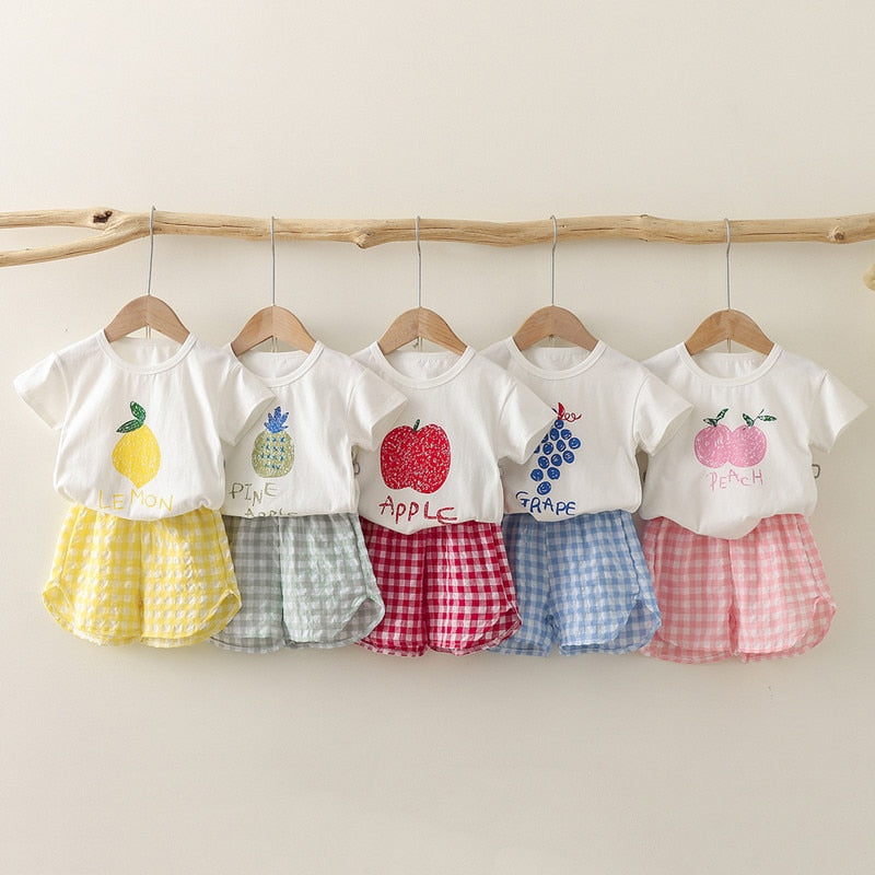 Baby Girl Fruit Print Top with Plaid Shorts Clothing Set