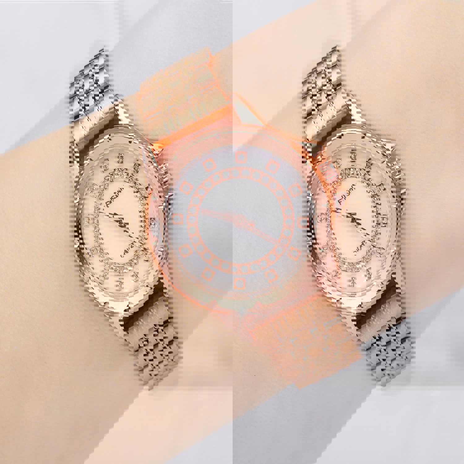 New Women's Watch: Korean Trend Full Diamond Waterproof Fashion Quartz Steel Belt Watch