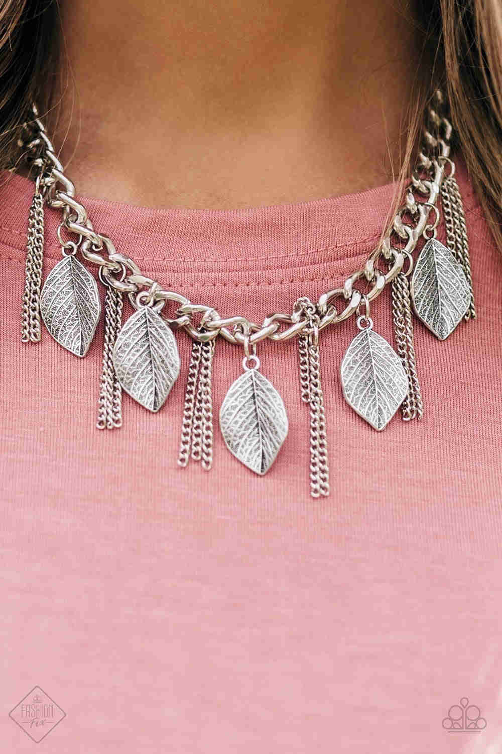 Paparazzi Jewelry Necklace Serenely Sequoia - Silver