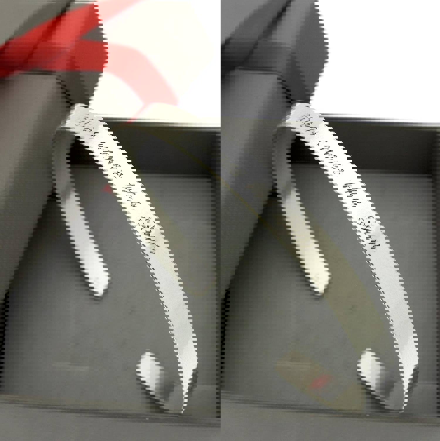 Je Taime Love Bracelet - Personalized Sterling Silver Engraved Gift