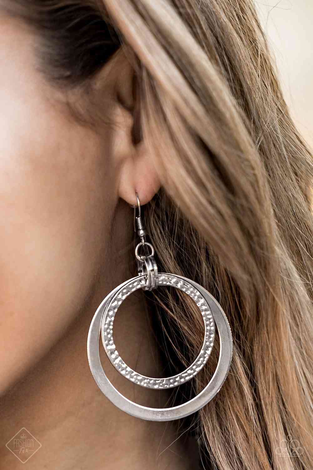 Sunset Sightings - Complete Trend Blend - January 2019 Fashion Fix - Paparazzi Accessories